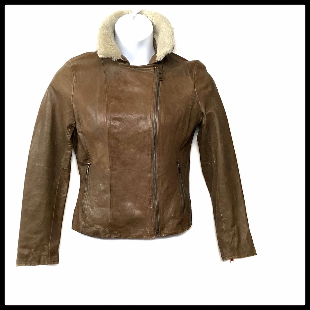 GUC Banana Republic leather jacket - Picture 2 of 9